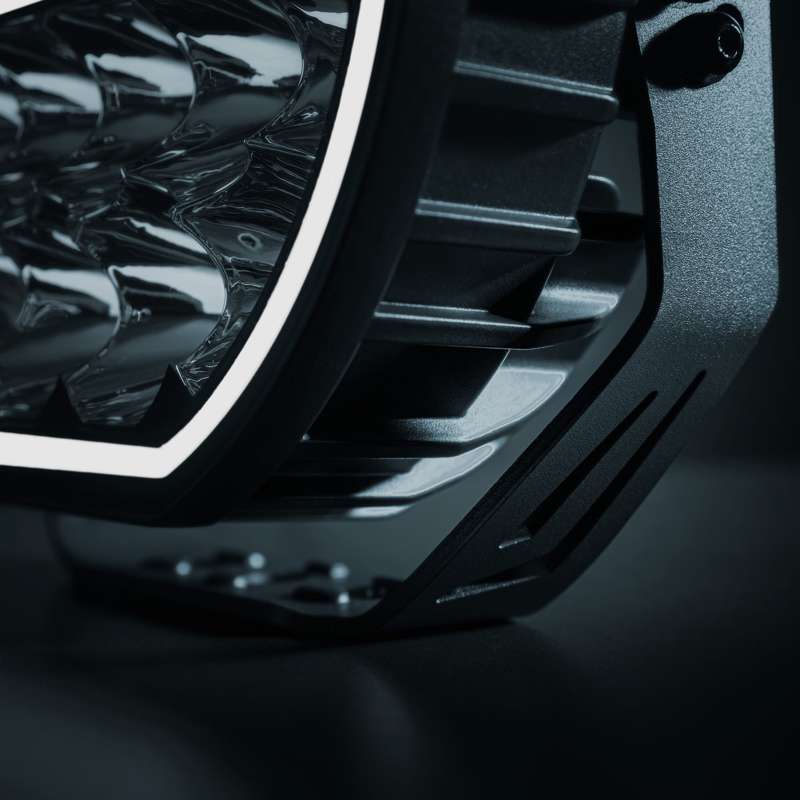 BIG ENERGY DRIVING LIGHT EB 9"