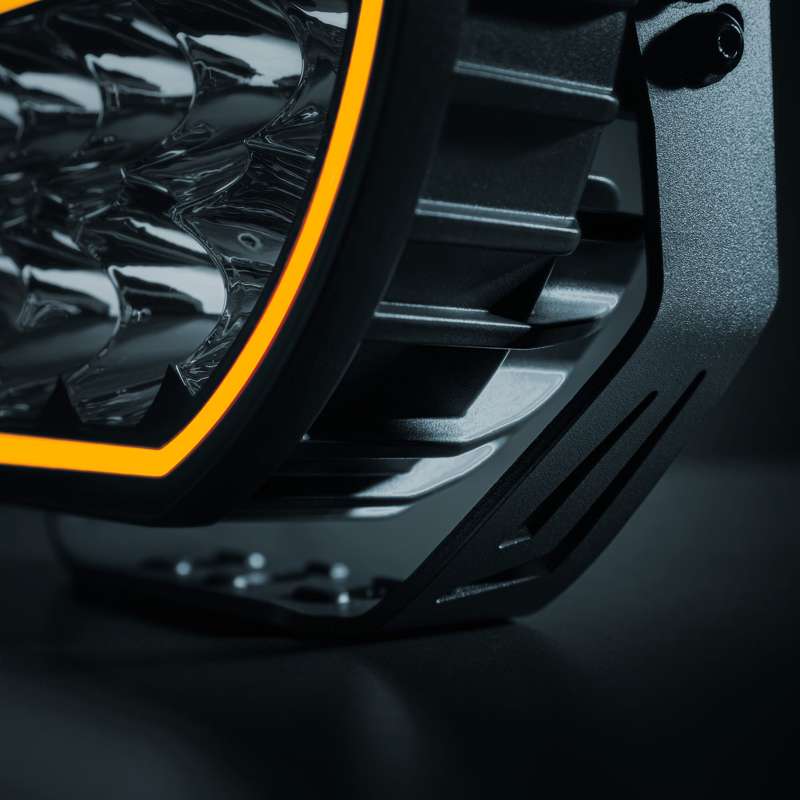 BIG ENERGY DRIVING LIGHT EB 9"